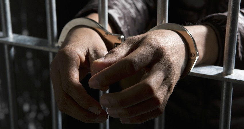 Viral 'wide neck guy' is back in jail after being arrested in his hometown