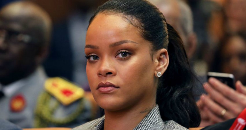 Snapchat's shares plunge after one devastating Rihanna post