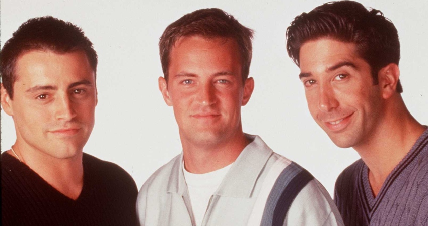 NSFW 'Friends' blooper is leaving social media in stitches