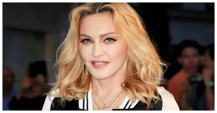 60-year-old Madonna stuns at the Billboard Music Awards with her impossibly toned legs