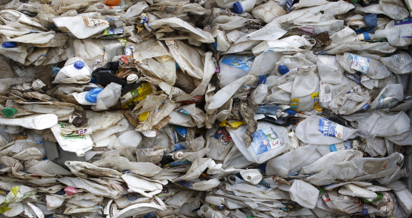 Malaysia to send back 3,300 tons of plastic waste to the US, UK, Canada, and Australia
