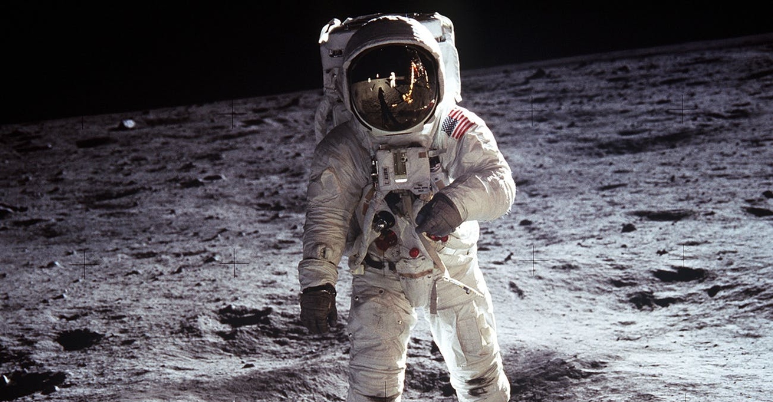 Astronaut answers the age old question of how to poop in space