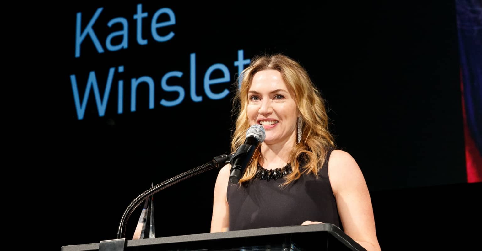 Kate Winslet gifted a sex scene to co-star Saoirse Ronan for her birthday
