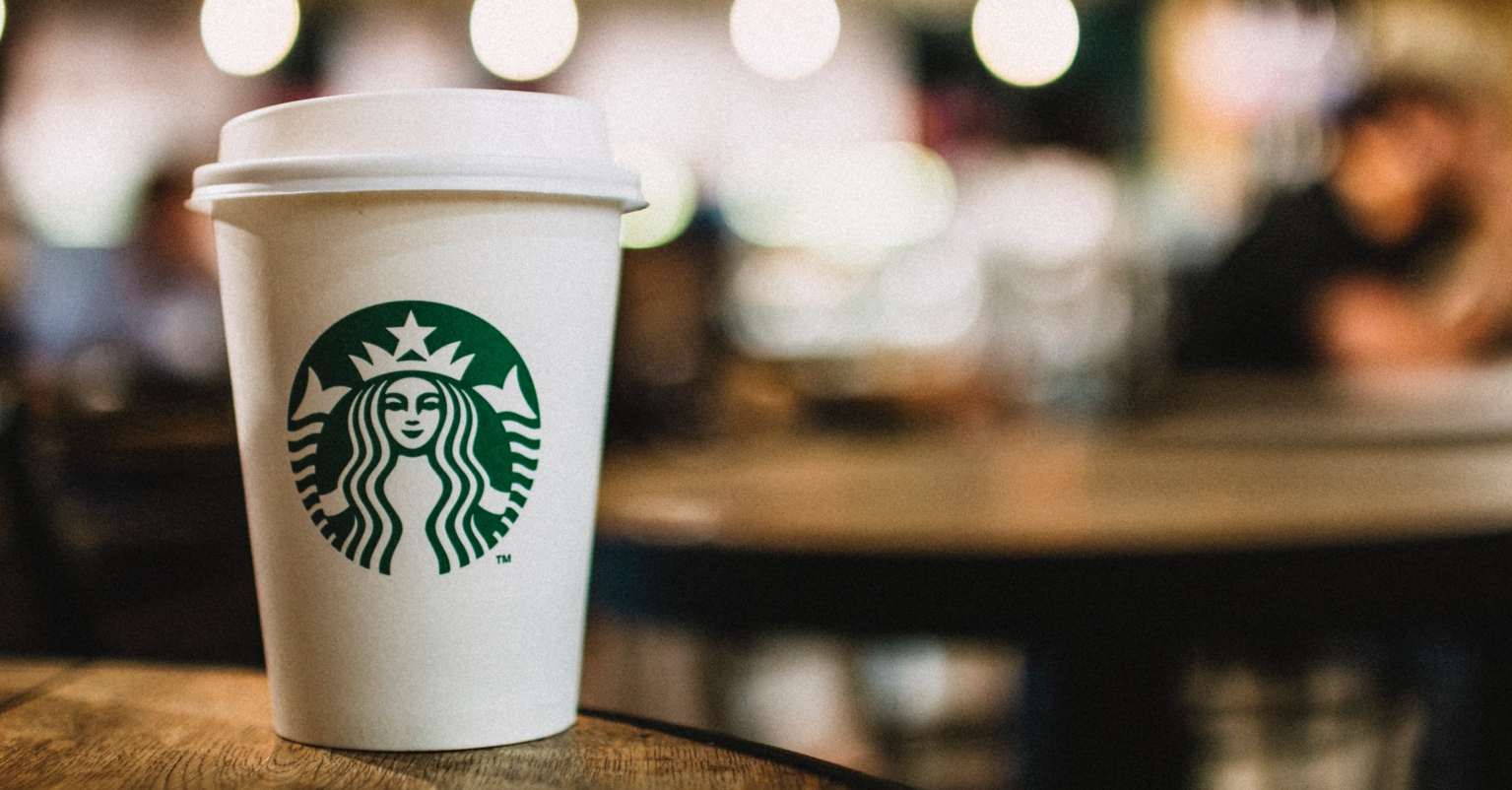 Cheating boyfriend caught in the act thanks to message on Starbucks cup