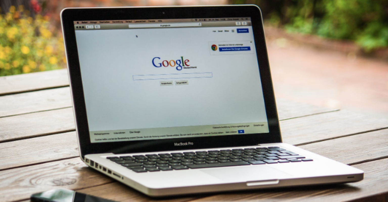 People reveal the nine things you should never search on Google