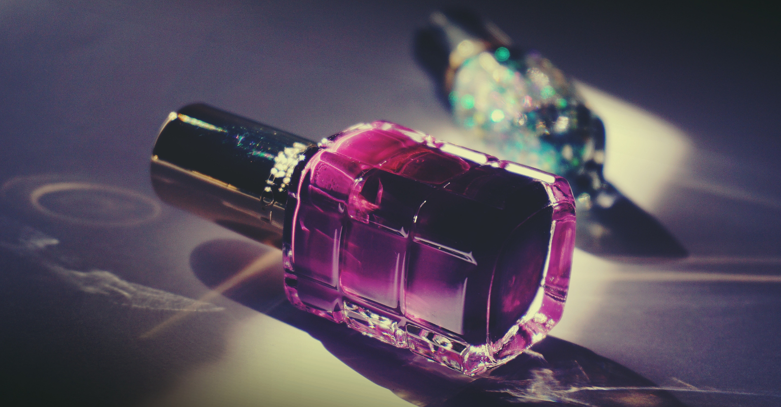 Texas high school student suspended for wearing nail polish hits 31,000 signatures