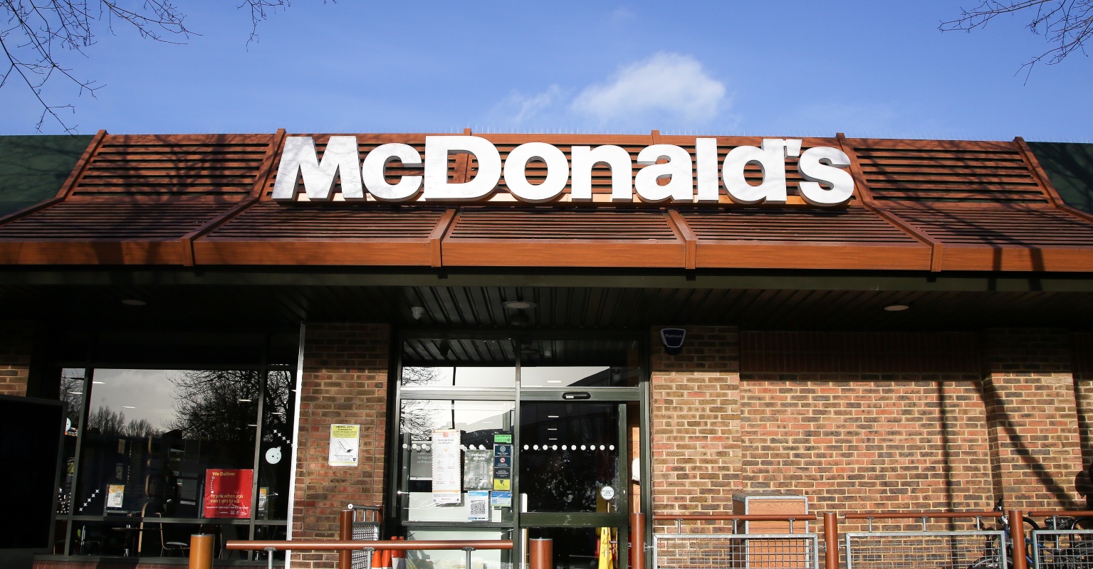 Pregnant McDonald's worker receives thousands in donations after man throws drink in her face