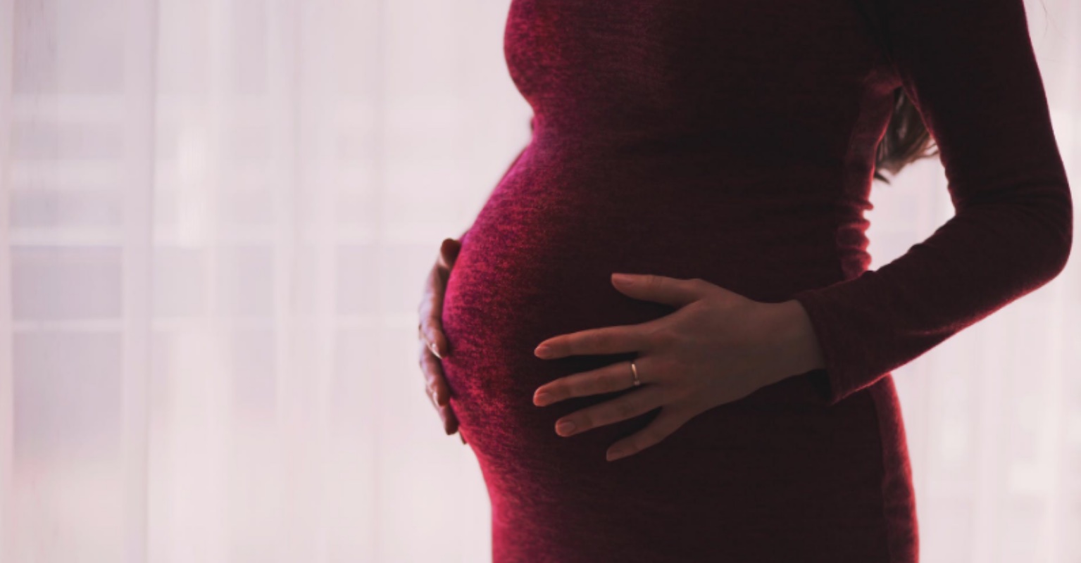 Dad-to-be seeks advice after sister sends his PREGNANT wife a diet plan with their wedding invite – should he still go to the big day?