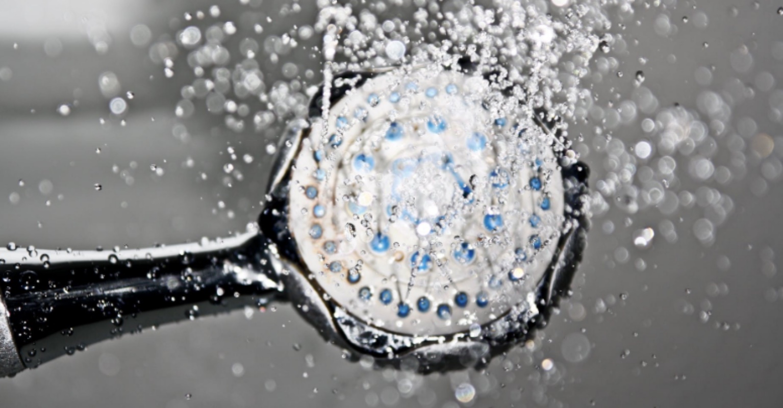 Physical therapist reveals why women shouldn't pee in the shower