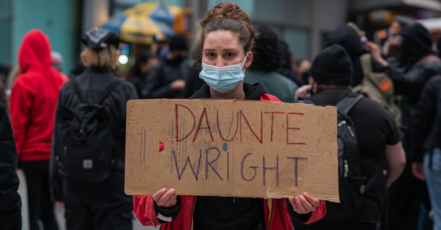 Daunte Wright: Ex-police officer Kim Potter charged with second-degree manslaughter