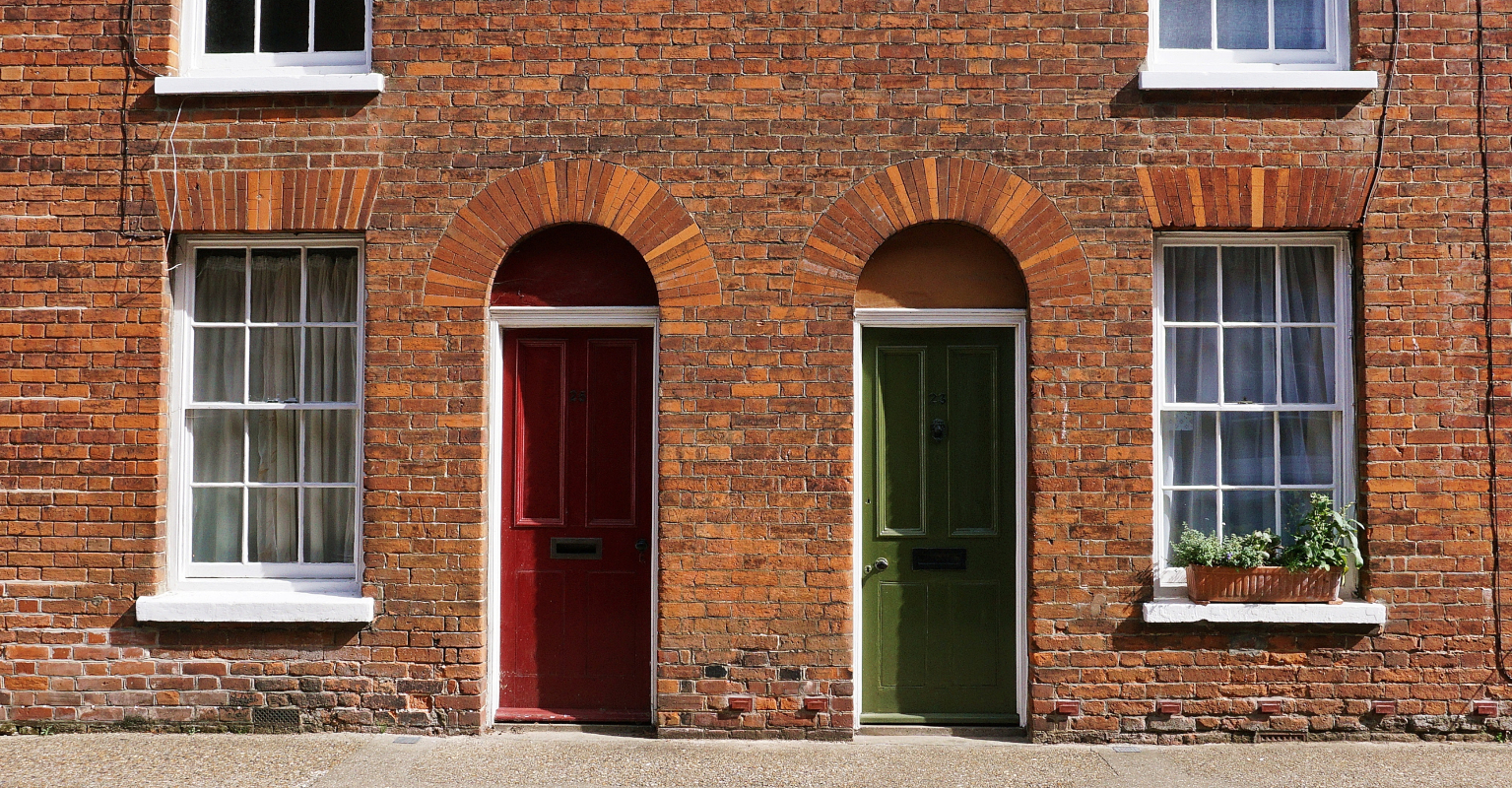 People divided over name of game where you knock on people's doors and run away