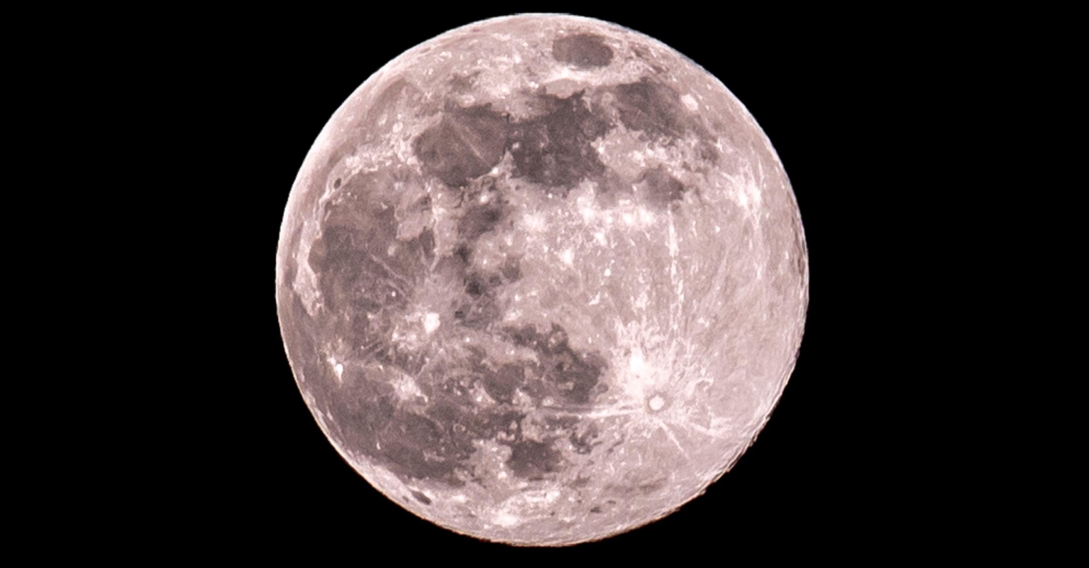 The Pink Supermoon will rise tonight, and here's when to see it