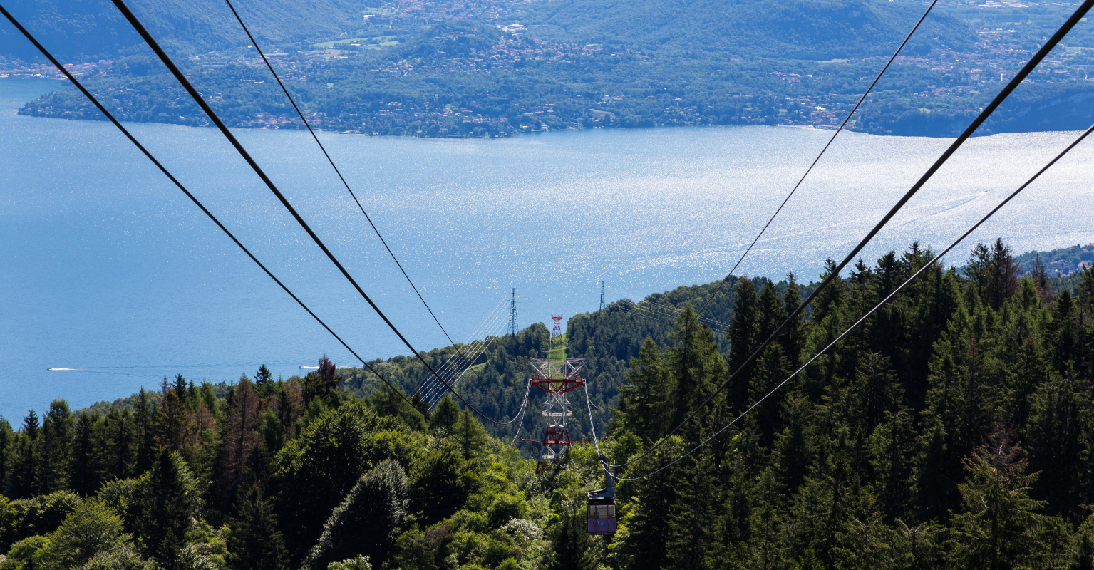 At least eight people have died after cable car falls in Italy