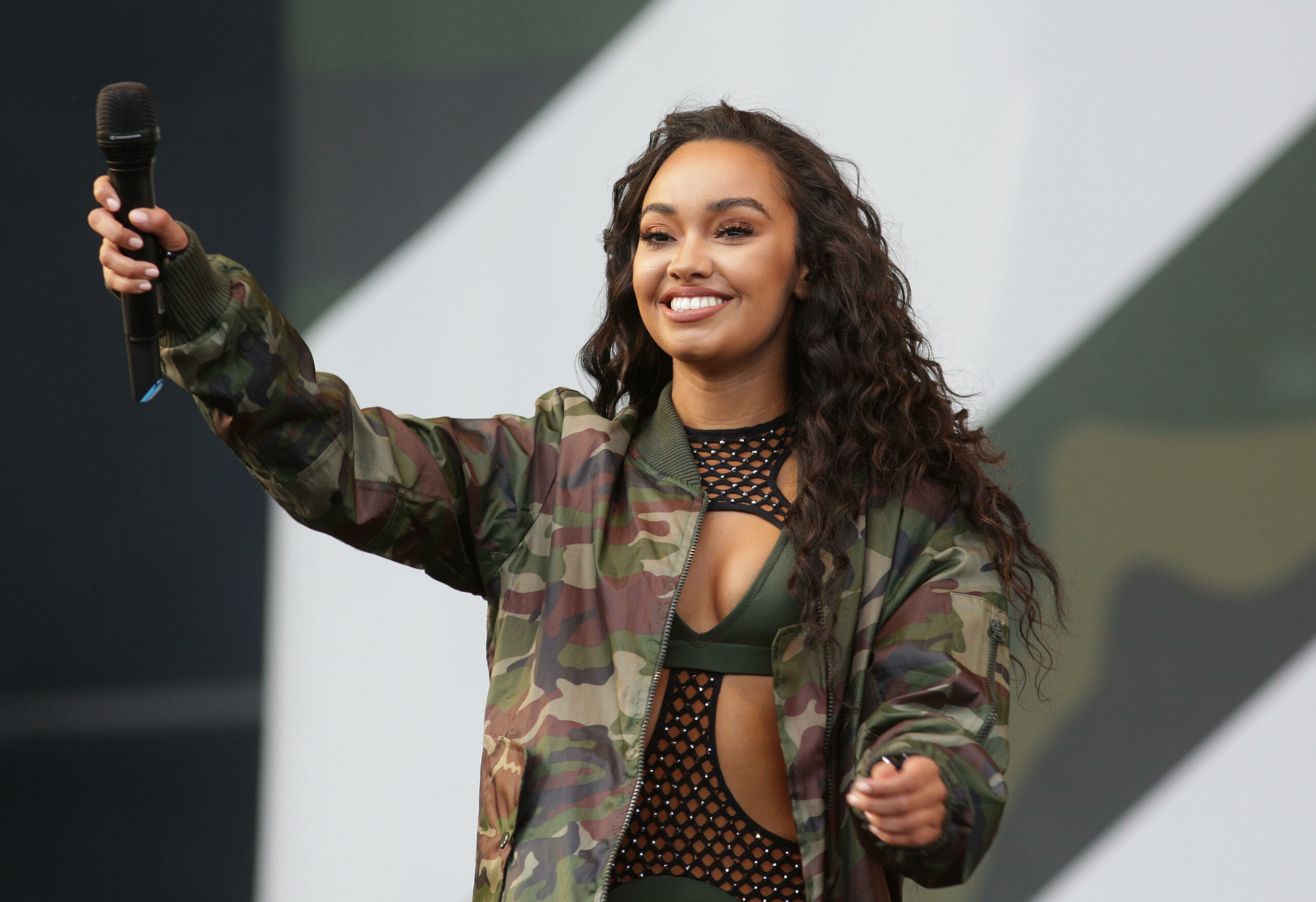 Little Mix's Leigh-Anne Pinnock announces pregnancy in adorable pictures of baby bump