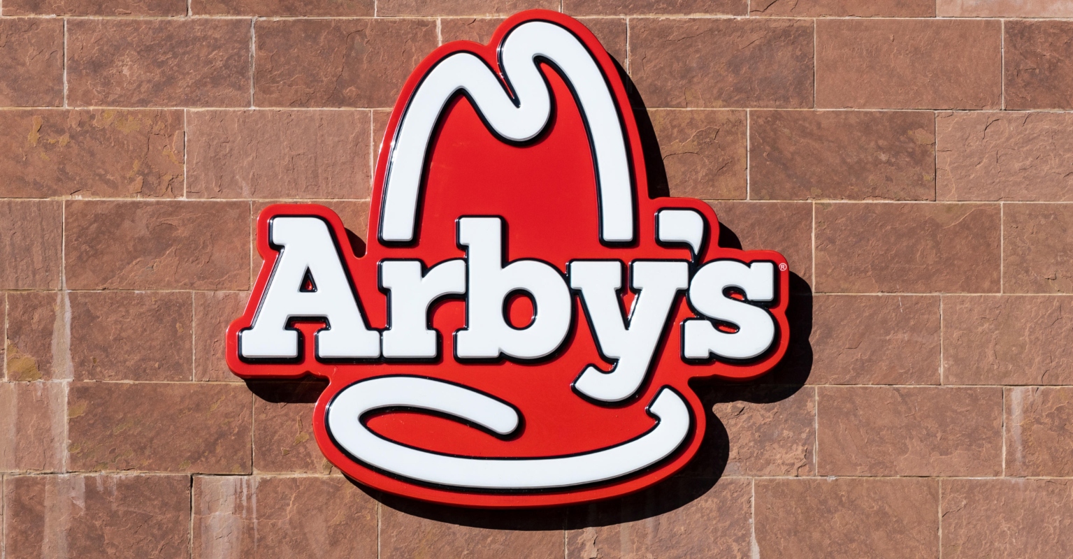 Arby's employee fired for writing homophobic slur on gay couple's receipt