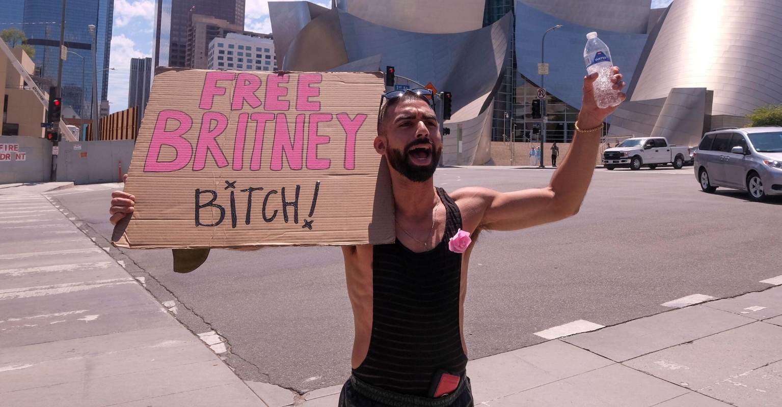 Britney Spears apologises to fans for 'pretending to be ok' over conservatorship