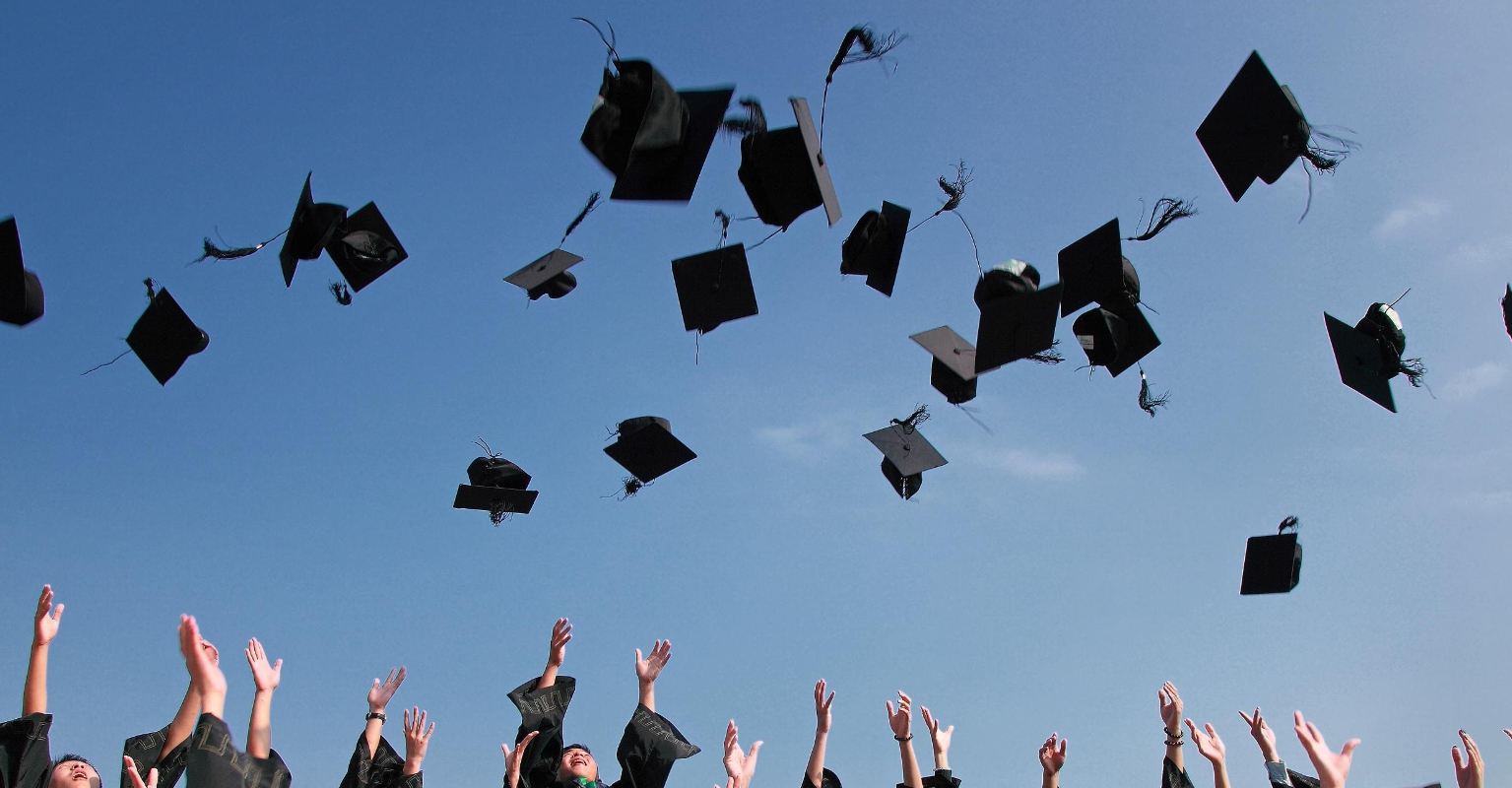 Former heroin addict turns life around to become university graduate