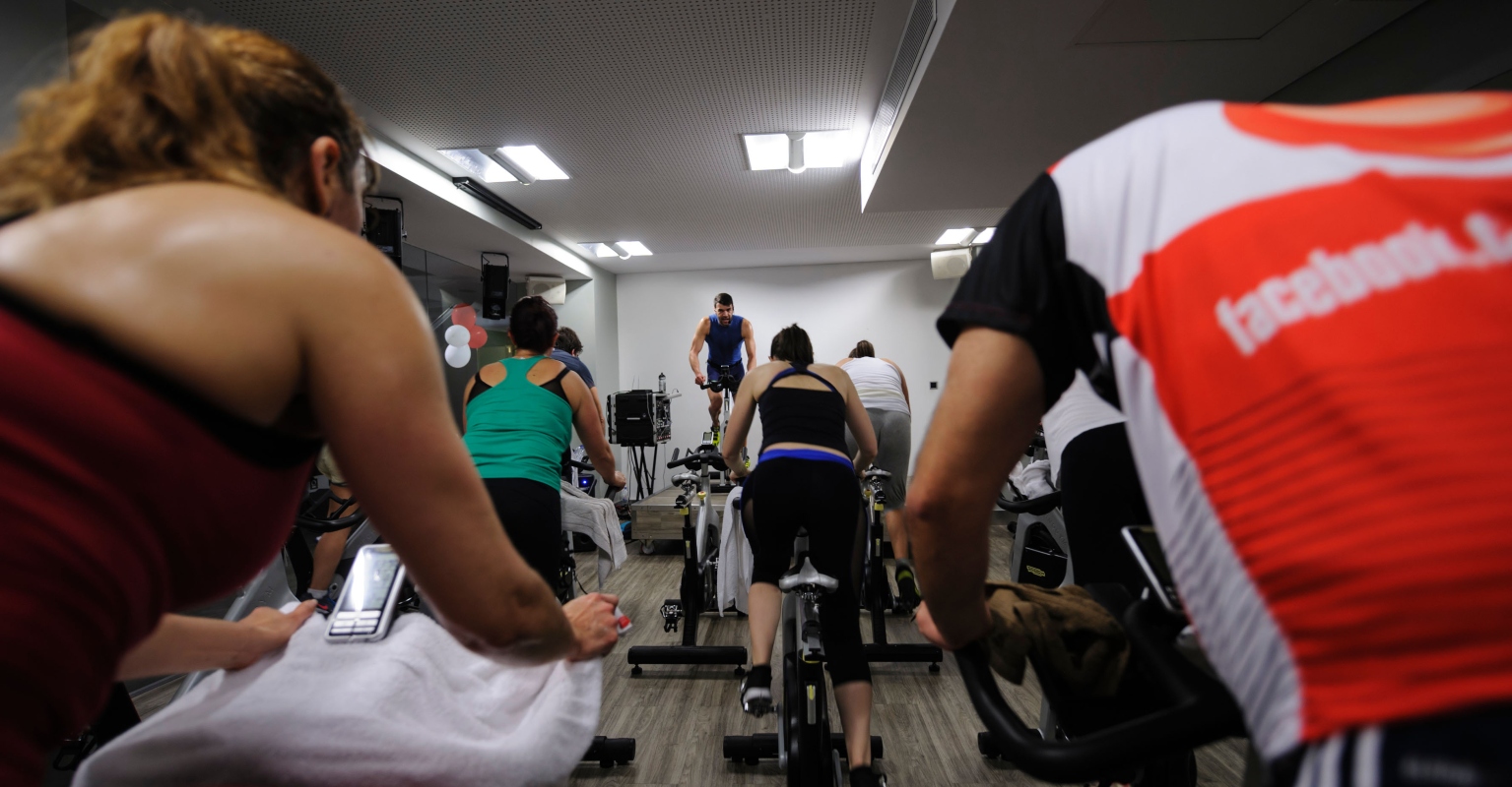 Woman says she was fat-shamed after being told to leave gym because of her crop top