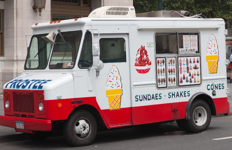 Dad buys ice cream truck for his kids with Down syndrome to inspire others with special needs