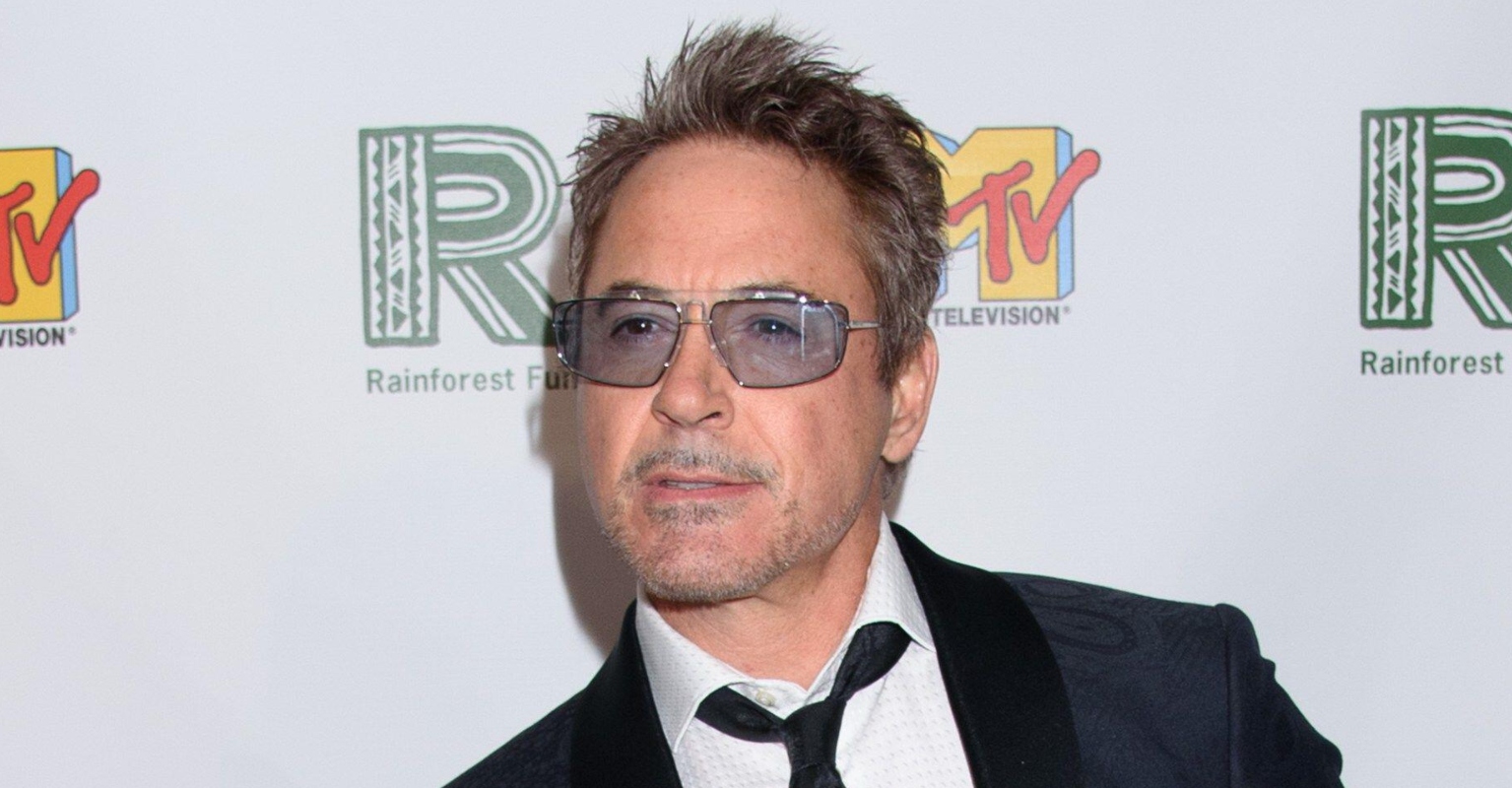 Robert Downey Jr. sends fans into a frenzy after unfollowing his Marvel co-stars on social media