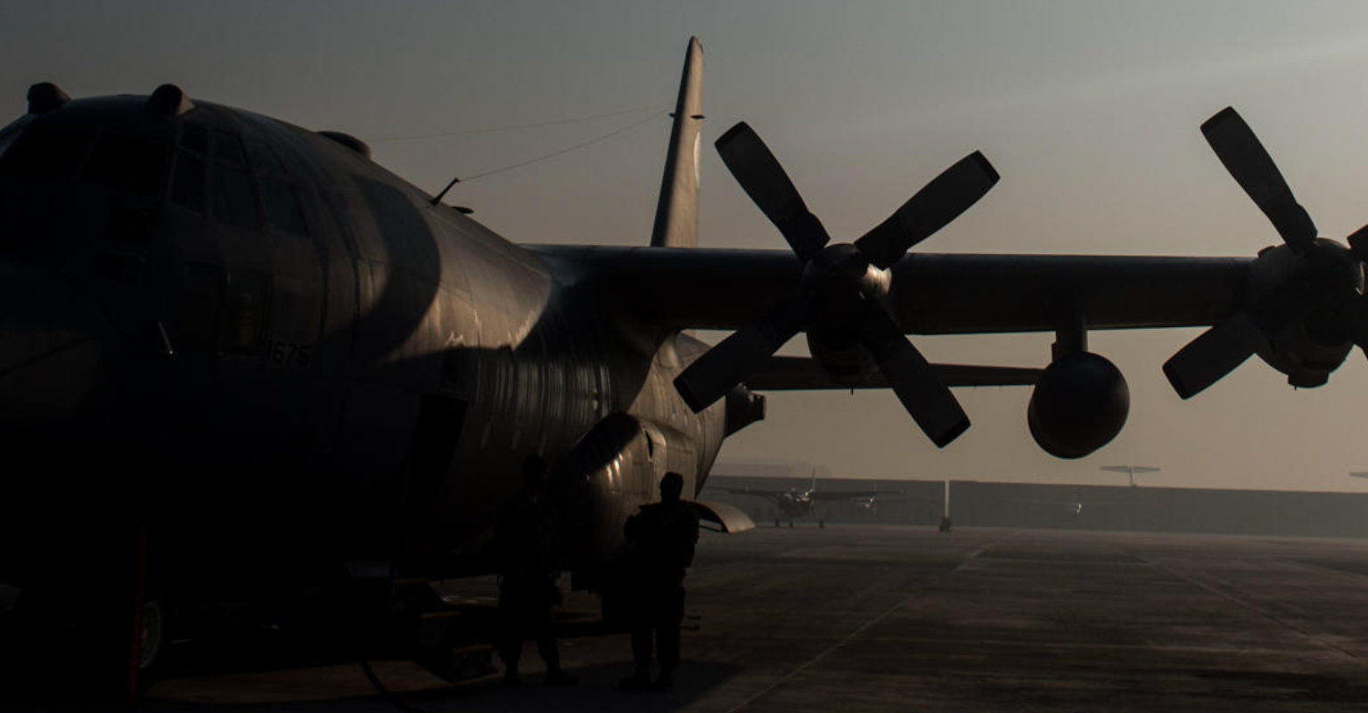 Photos show '640 Afghan refugees' crammed into US Air Force plane