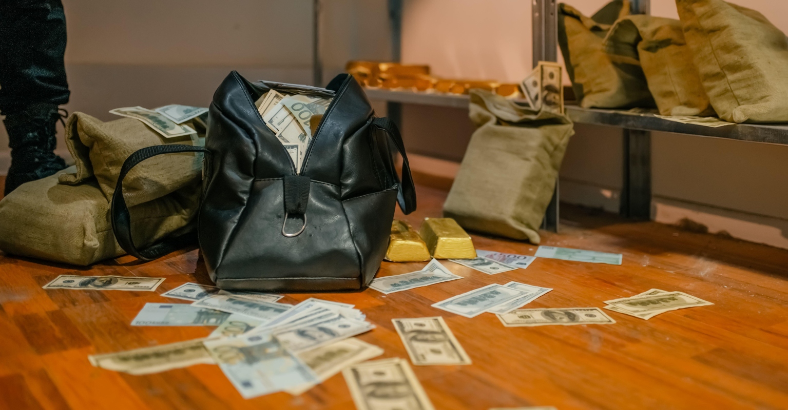 Man reveals how he robbed over 100 banks without being caught - before turning himself in