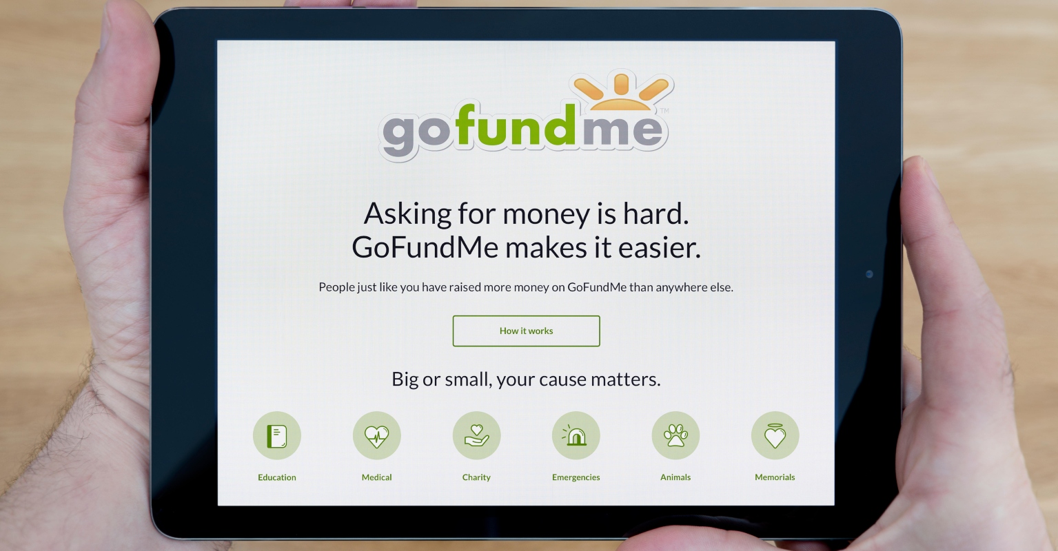 Woman who received $230k in donations after claiming to be struggling mom-of-3 admits the truth