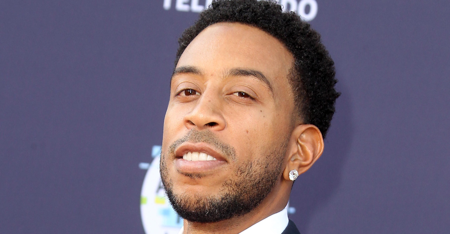 Rapper Ludacris explains why his 6 and 7-year-old daughters have debit cards