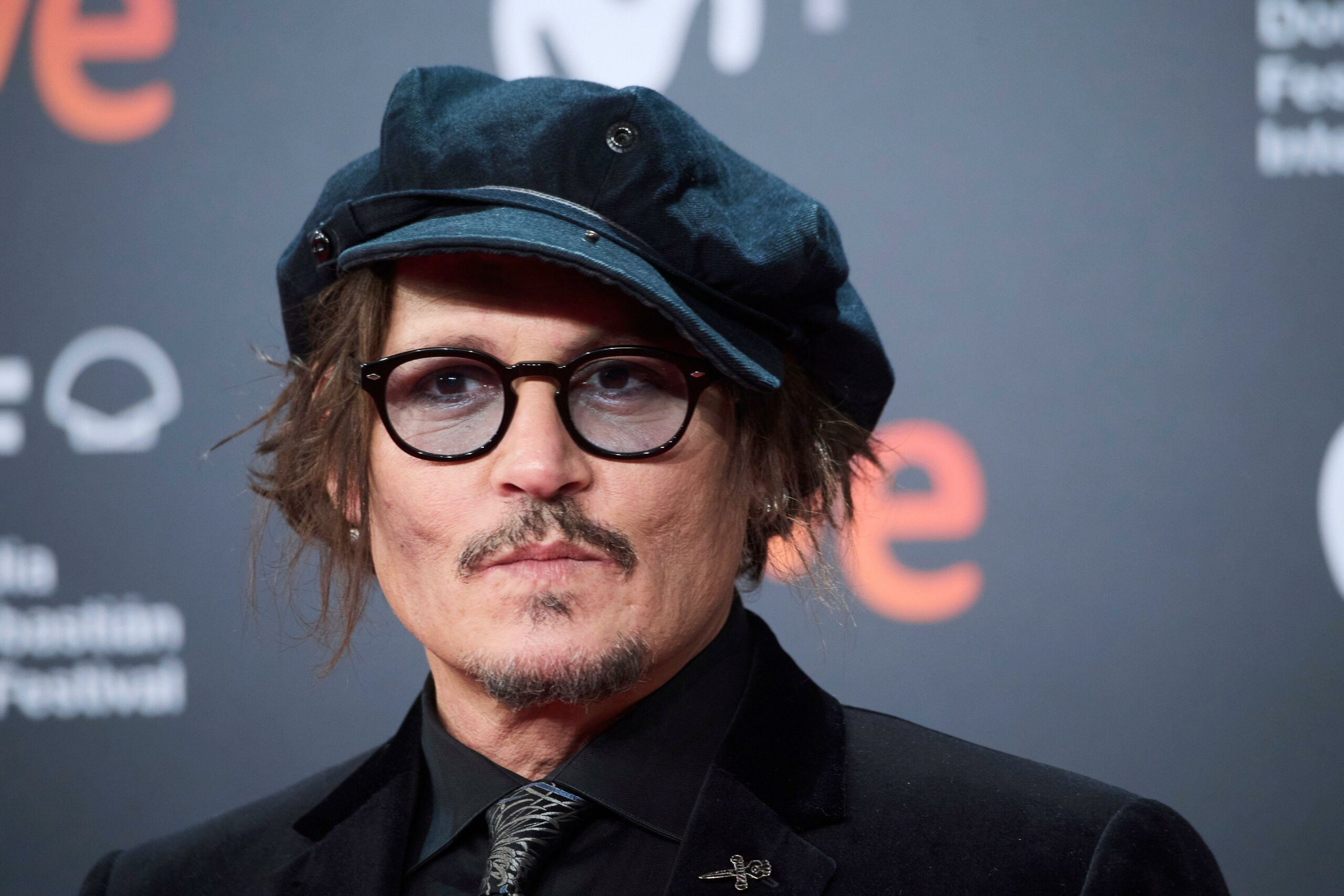 ‘Pirates of the Caribbean’ star thinks Johnny Depp should be allowed to play Jack Sparrow again