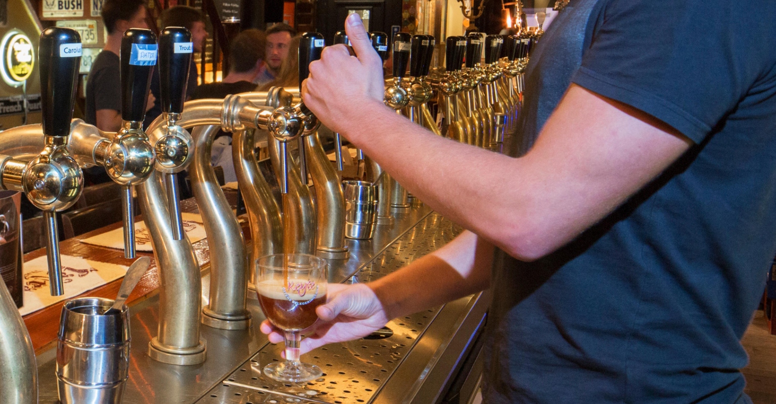 Bartender quits his job in epic fashion after boss says he shouldn't be getting drunk on his day off