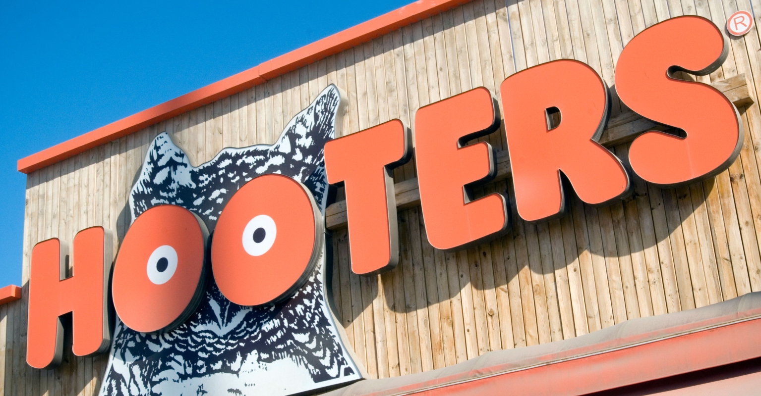 Law student reveals how much she earns in tips working at Hooters