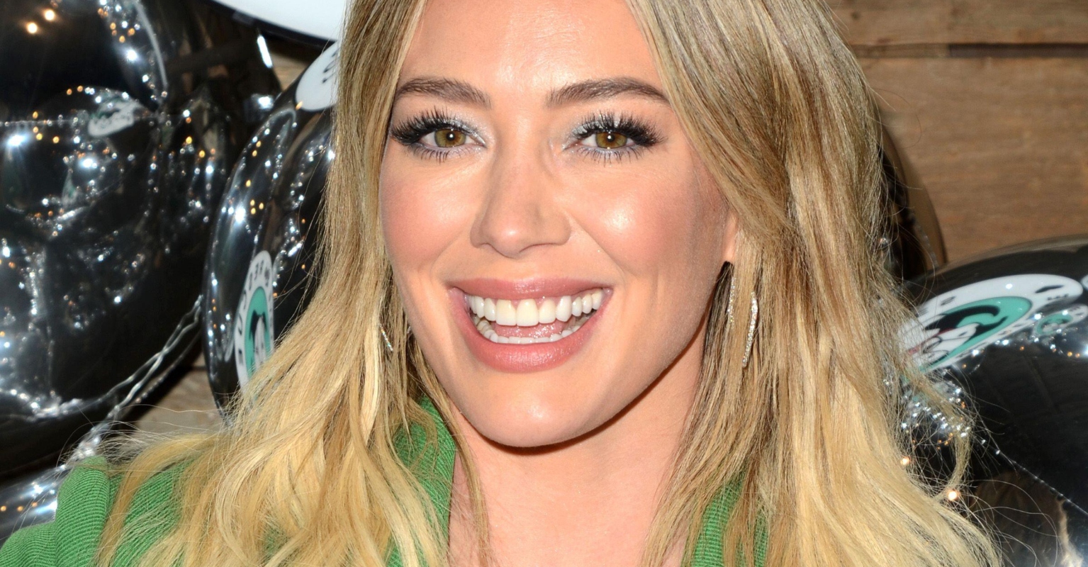 Hilary Duff explains why she wanted 9-year-old son to watch her give birth