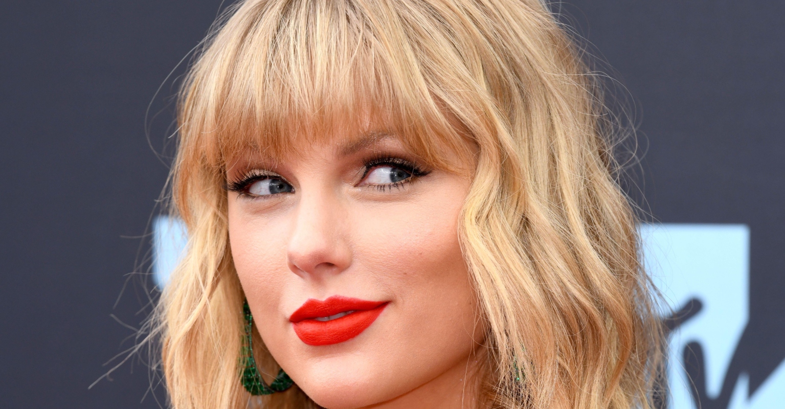 Taylor Swift slams Blur's Damon Albarn over 'f**ked up' claim she doesn't write her own songs