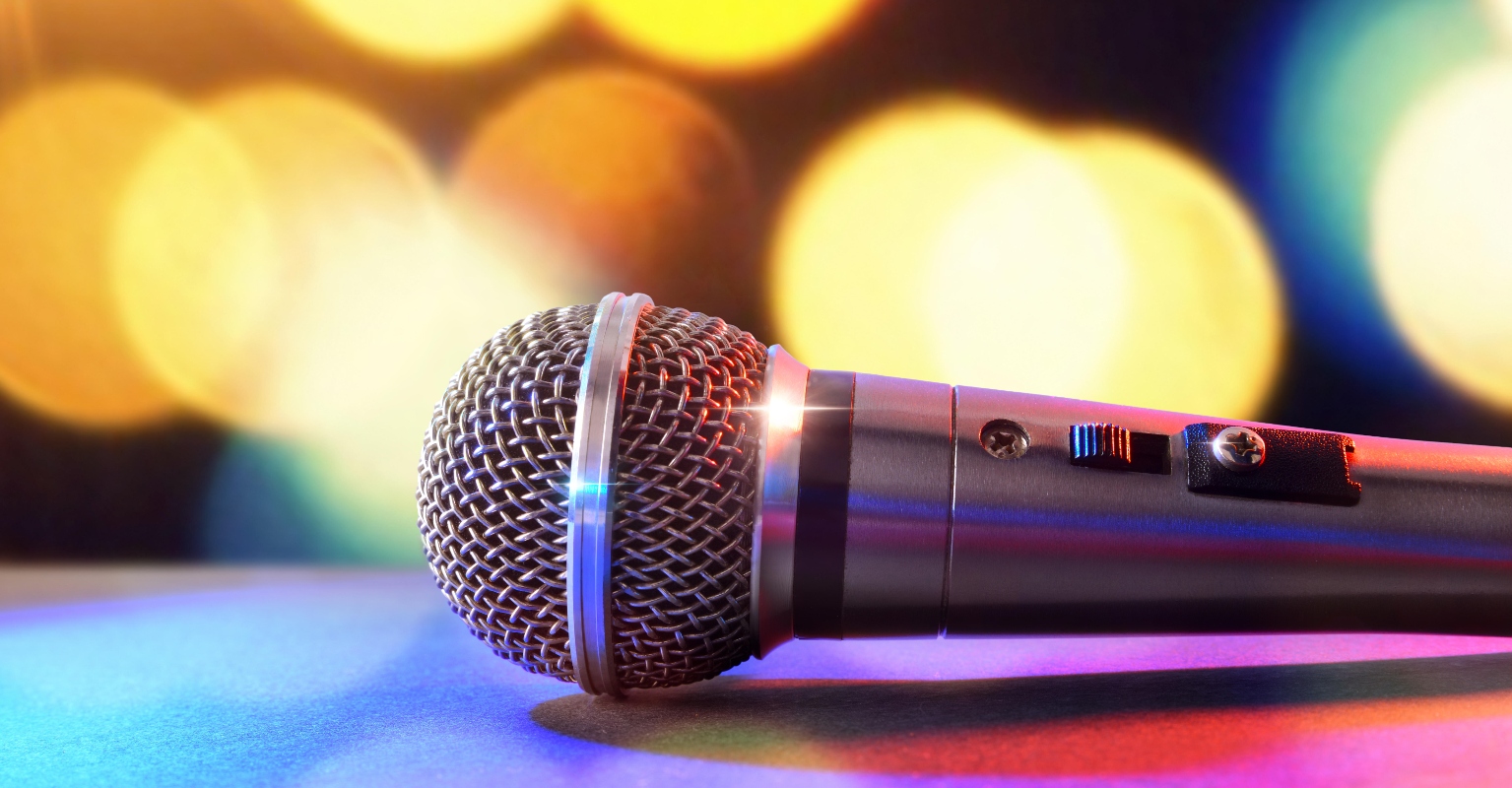 Substitute teacher asked to leave school after singing Britney Spears’ ‘Toxic’ on karaoke machine