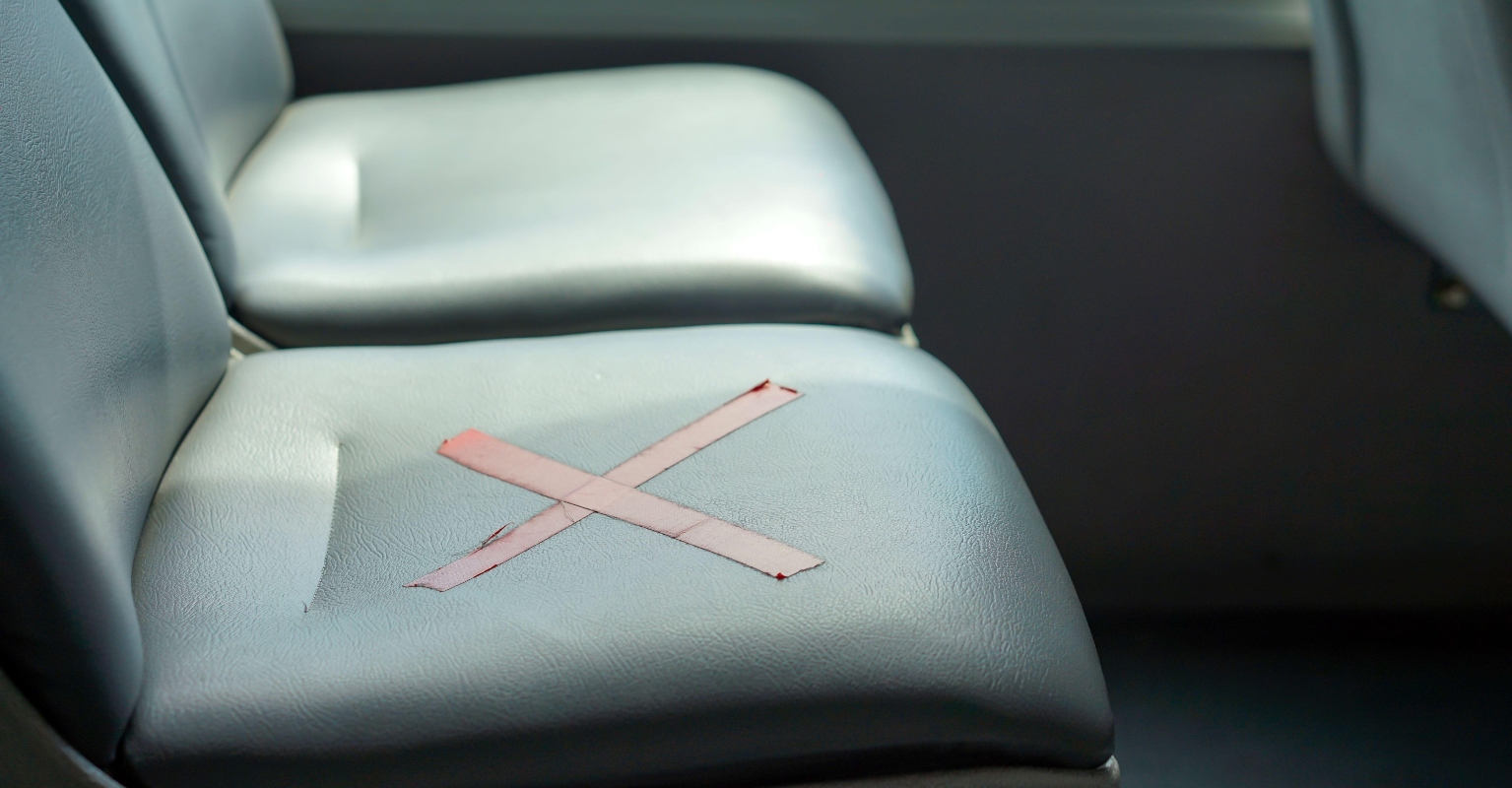 Pregnant woman called ‘lazy’ and given 'dirty' looks for not giving up her bus seat