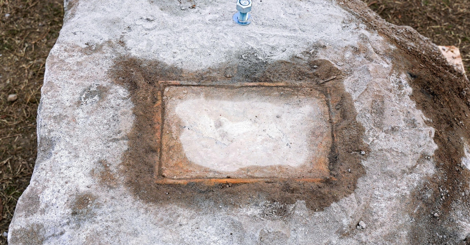 133-year-old time capsule found underneath Robert E. Lee statue is finally opened