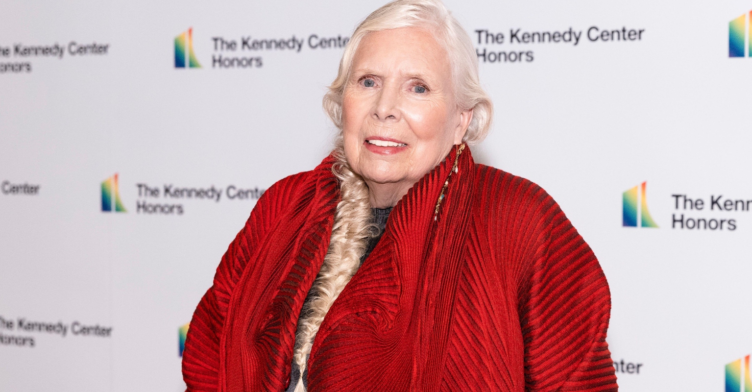 Joni Mitchell joins Neil Young as she demands Spotify remove all of her music: 'Irresponsible people are spreading lies'