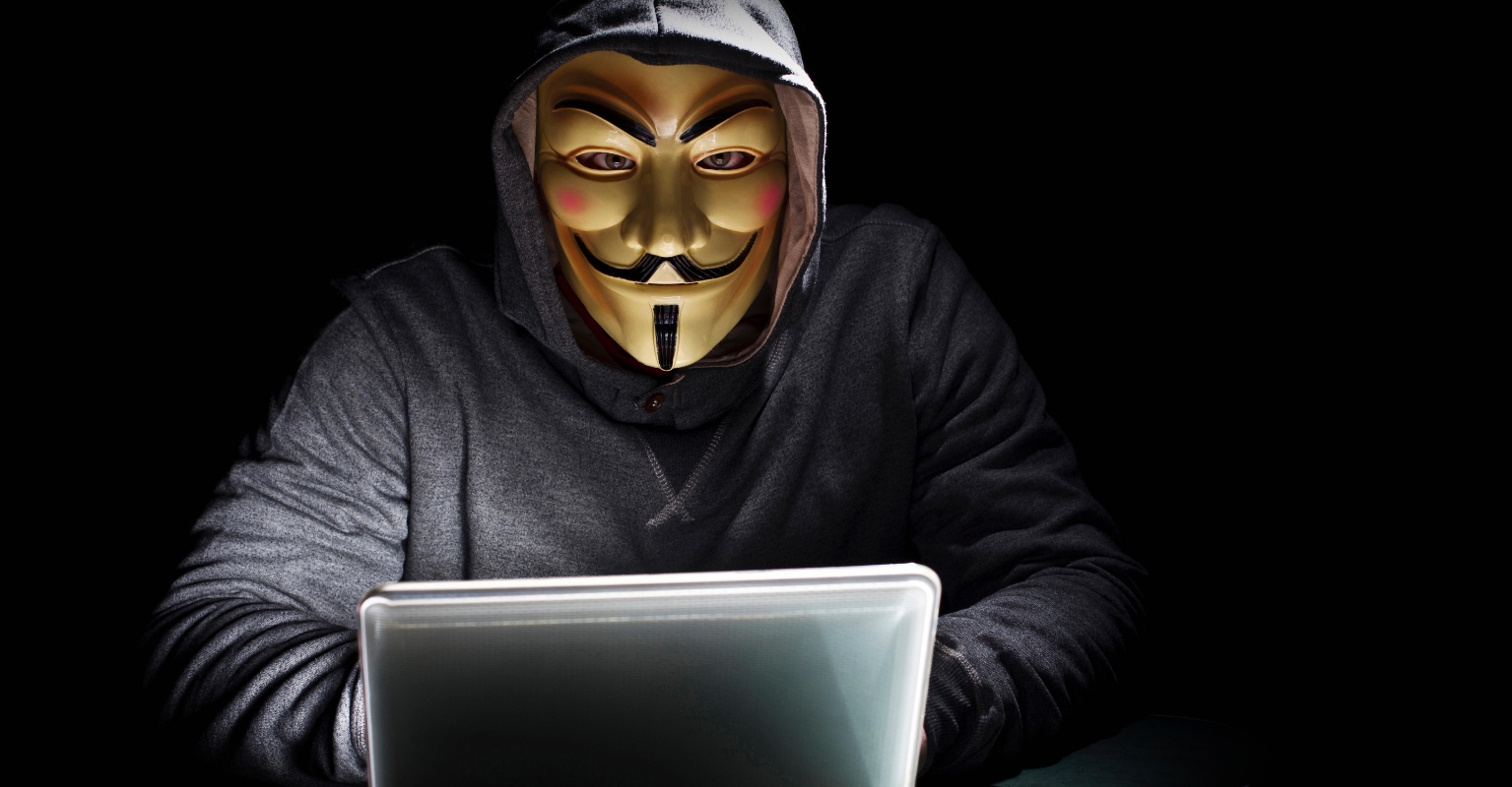 Anonymous sends a chilling video message to Vladimir Putin