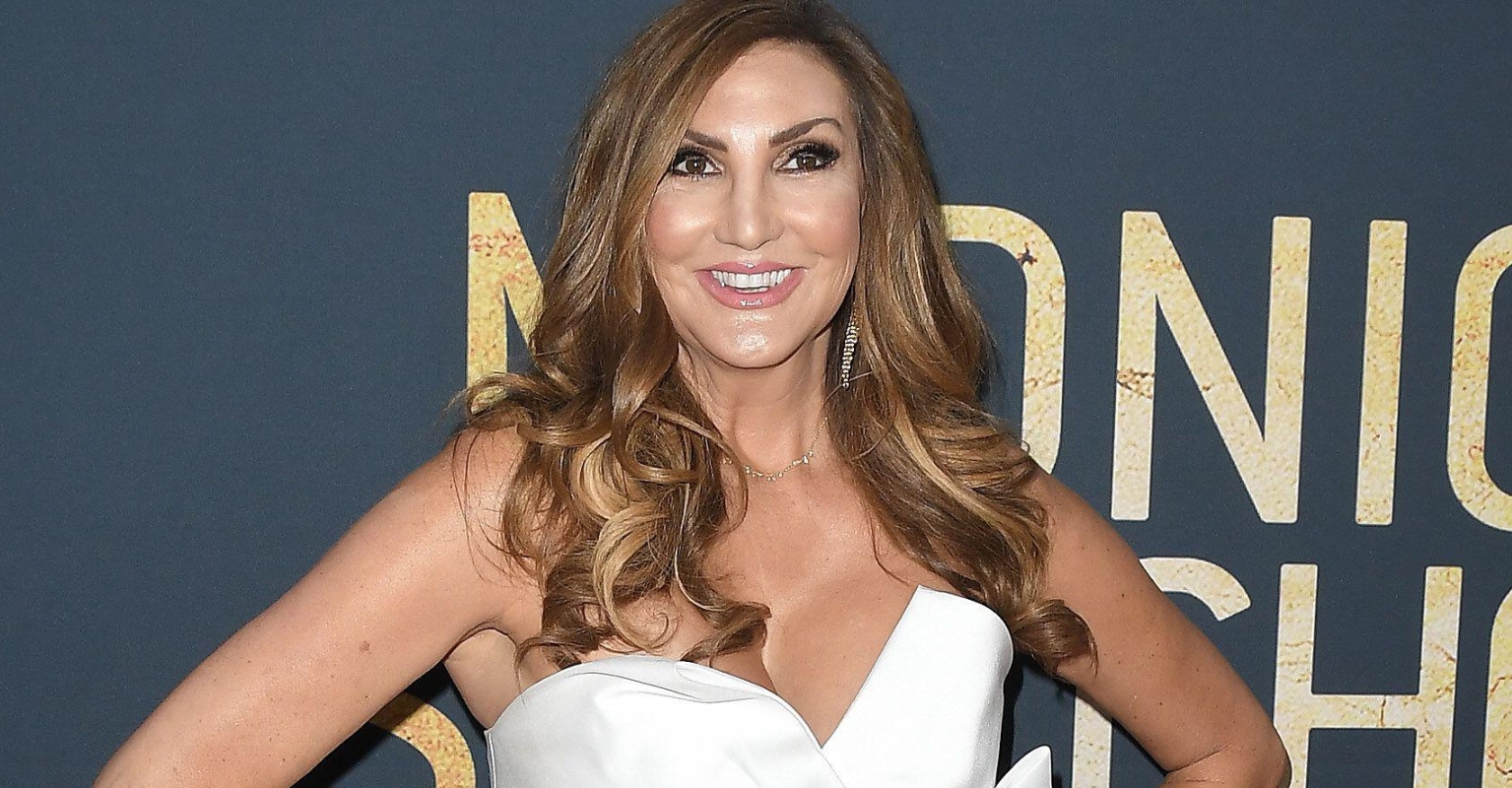 Comedian Heather McDonald shares the moment she collapsed on-stage after joking: 'Jesus loves me me most'