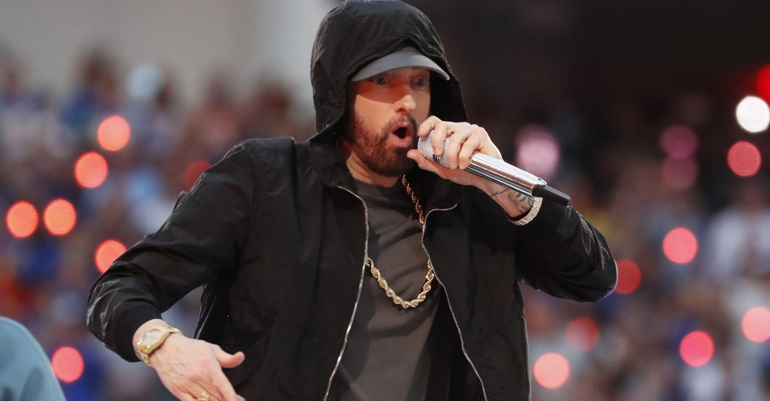 Eminem’s rarely-seen lookalike daughter Hailie Jade Mathers watches dad perform at Super Bowl