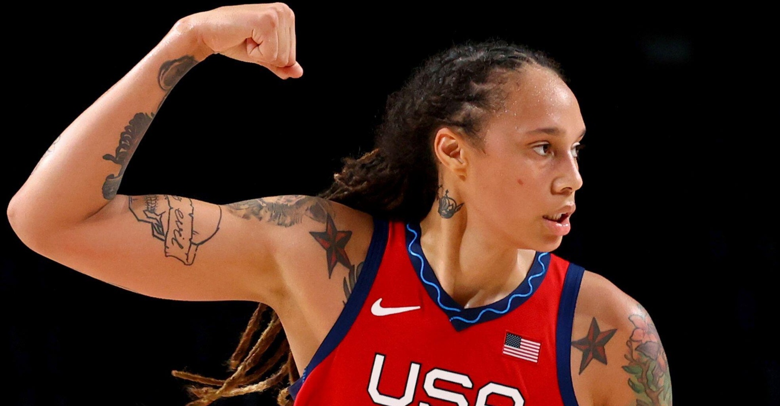 Brittney Griner breaks down in tears during first press conference since release