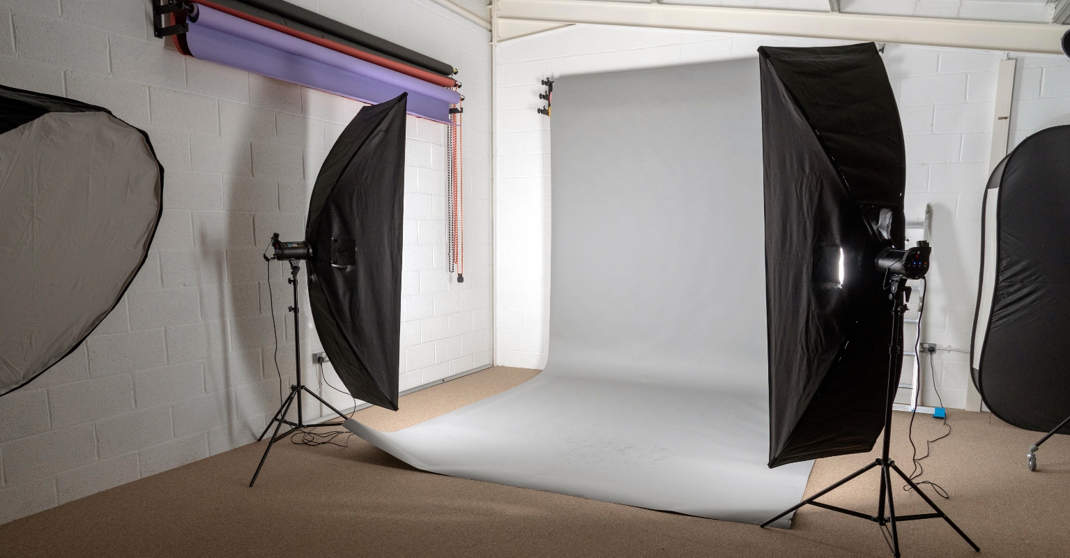 Photographer sparks outrage for charging extra to shoot plus-size models