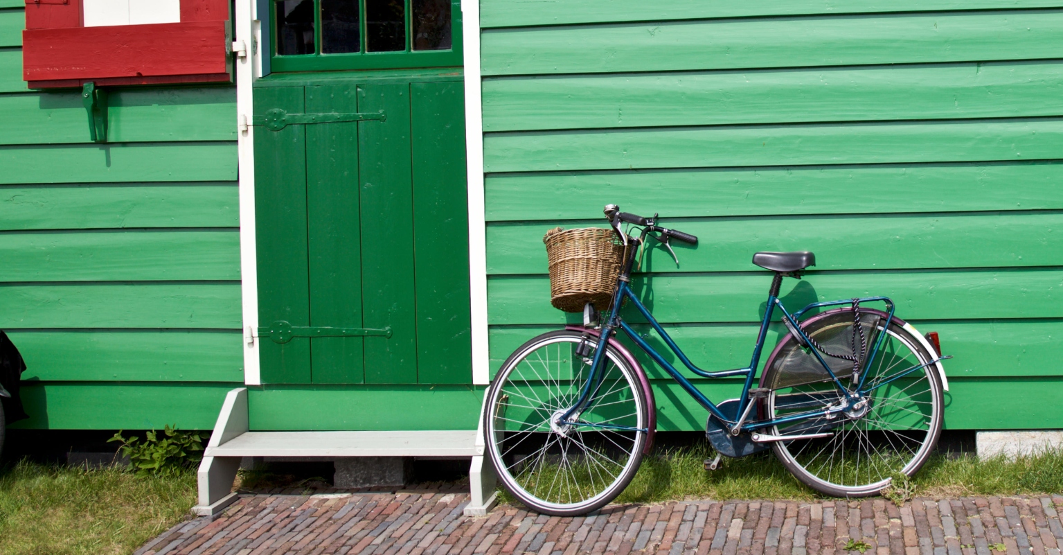 People cannot agree on whether there's more doors or wheels in the world