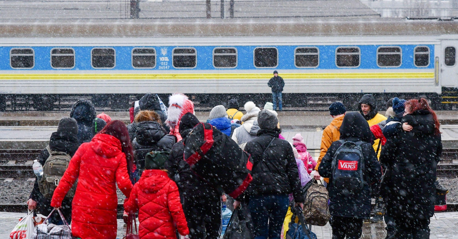 'At least 39 people' have been killed in Russian airstrike on Ukrainian train station, officials say