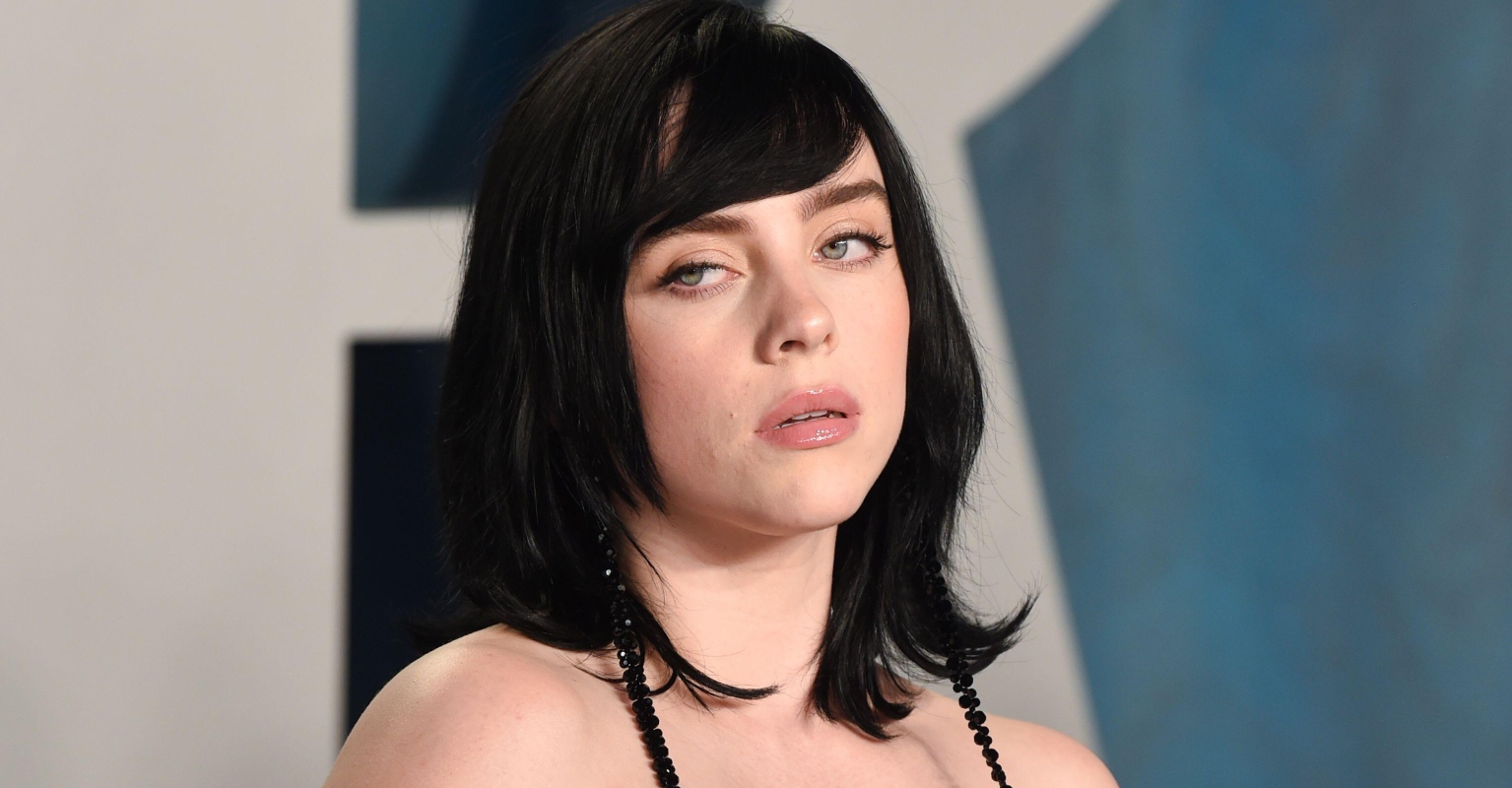 Fan is selling 'Billie Eilish's air' for over $10,000 after attending her show