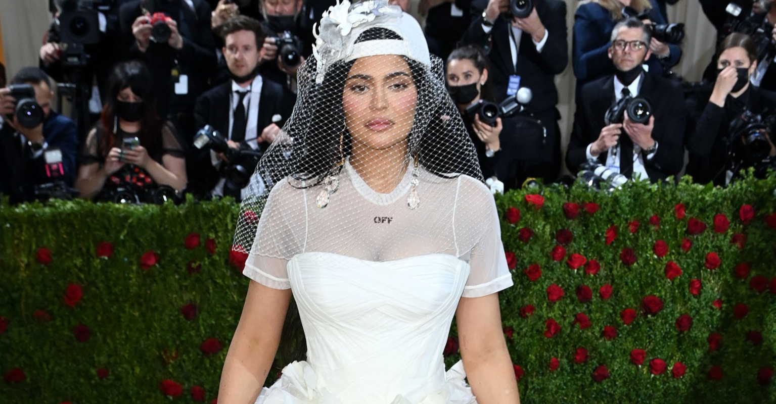 Kylie Jenner wore a baseball cap and wedding dress at the Met Gala, and people have thoughts