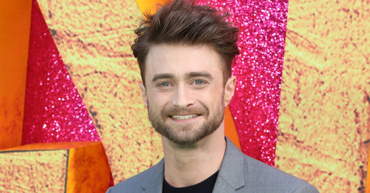 Fans react to first look at Daniel Radcliffe as Weird Al as he buffs up for role