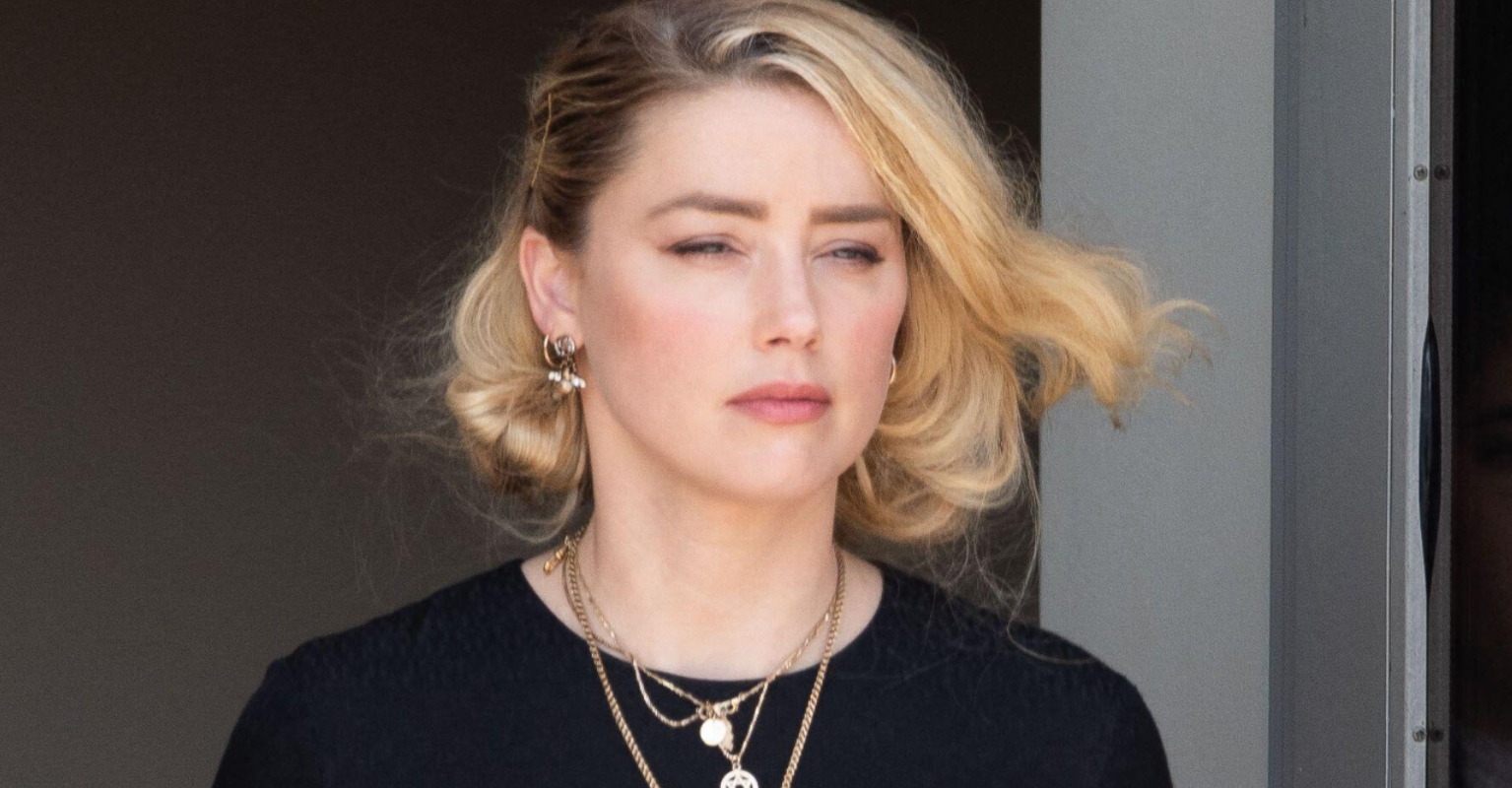Amber Heard said she 'absolutely' still loves Johnny Depp despite alleged abuse