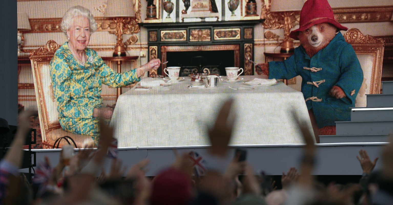 Fans cannot get over the Queen's acting as she stars alongside Paddington Bear