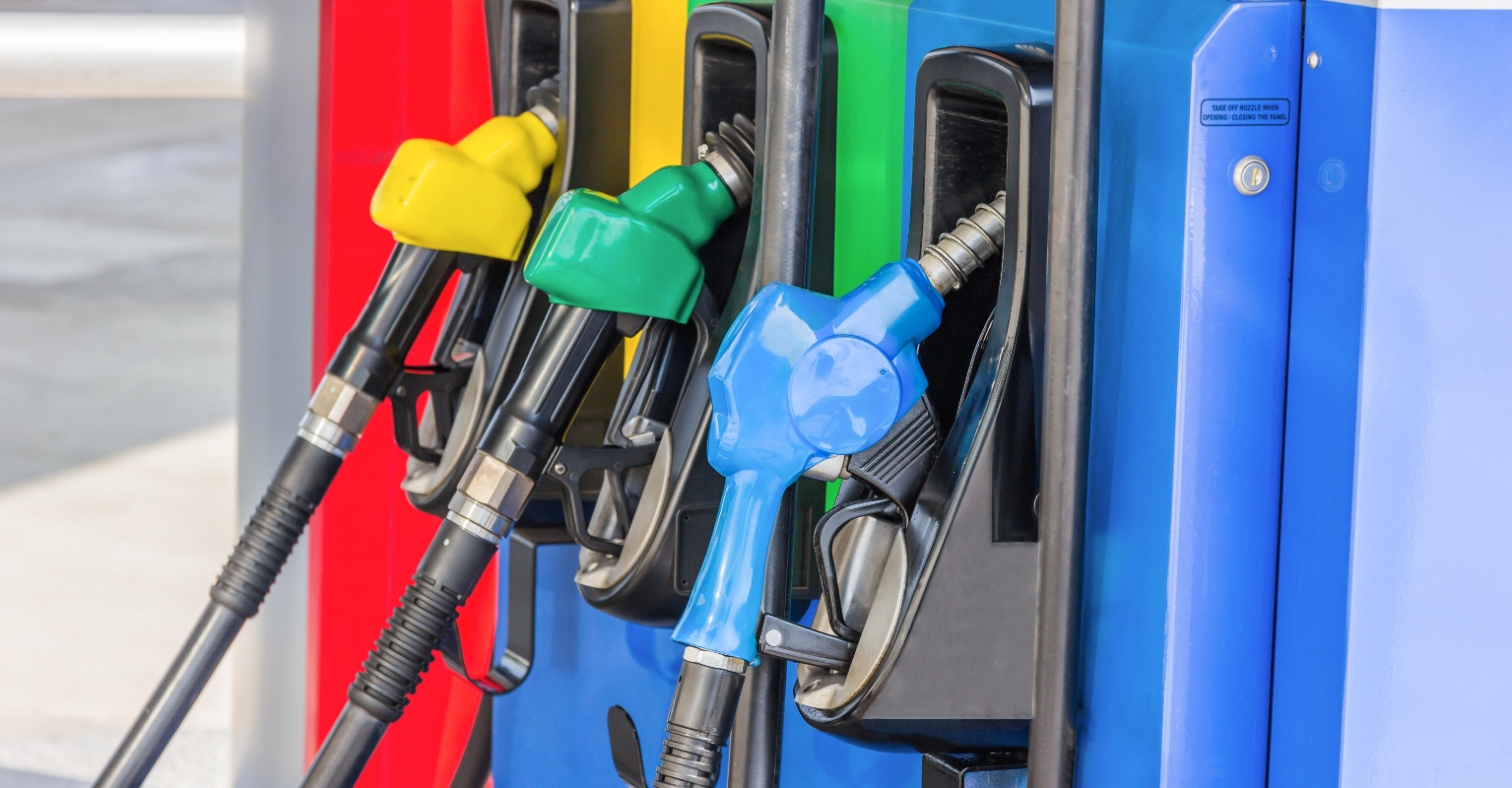 Gas station tells customers 'we hate our prices too' as fuel costs near $5 a gallon
